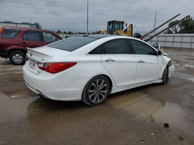 Photo 3 from auction – 2013 HYUNDAI SONATA SE with VIN 5NPEC4ABXDH612669