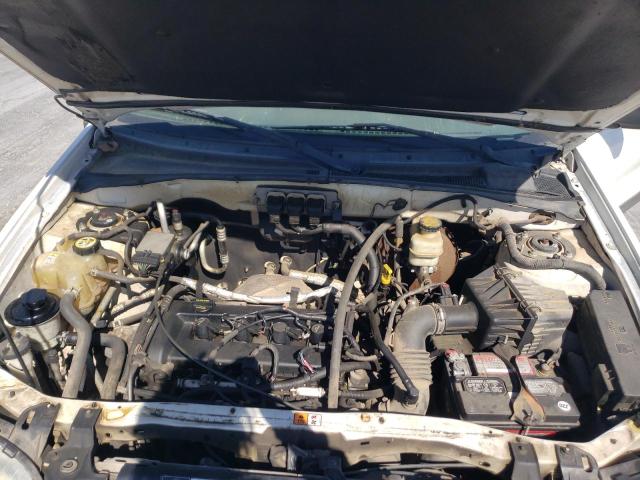 Photo 11 from auction – 2005 FORD ESCAPE XLS with VIN 1FMYU92Z85KA48439