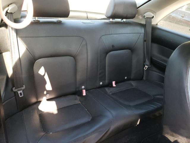 Photo 10 from auction – 2010 VOLKSWAGEN BEETLE with VIN 3VWPW3AG9AM005168