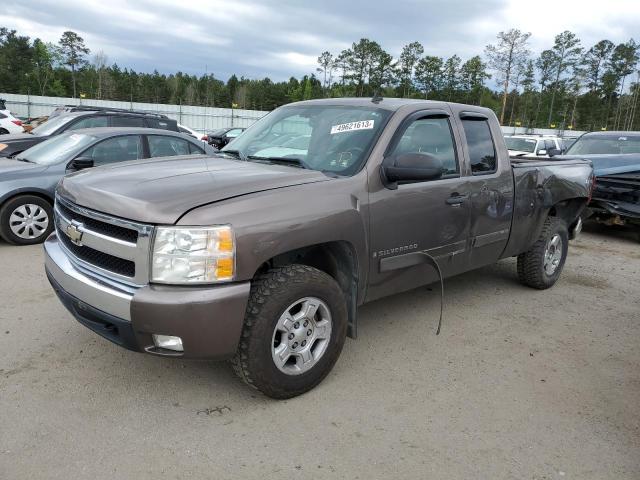 CHEVROLET SILVERADO 2007 مع رقم تعريف المركبة 2GCEK19J171646129 - صورة من المزاد