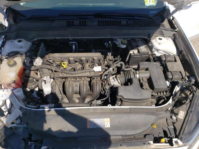 Photo 11 from auction – 2016 FORD FUSION SE with VIN 3FA6P0H72GR169489
