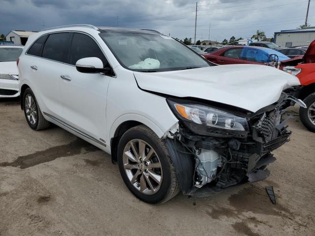 Photo 4 from auction – 2016 KIA SORENTO SX with VIN 5XYPKDA53GG156905