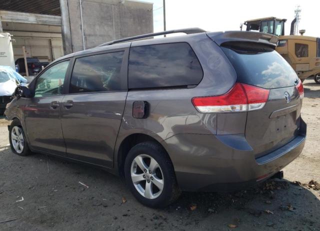 Photo 2 from auction – 2013 TOYOTA SIENNA LE with VIN 5TDKK3DC3DS281089