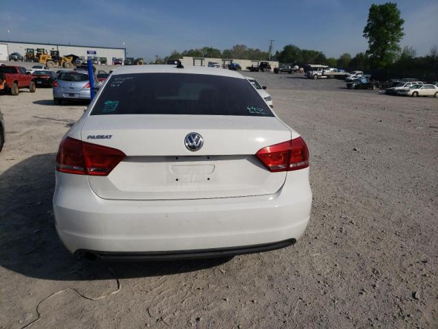 Photo 6 from auction – 2014 VOLKSWAGEN PASSAT S with VIN 1VWAH7A39EC003383