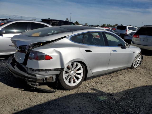 Photo 3 from auction – 2013 TESLA MODEL S with VIN 5YJSA1CNXDFP13661
