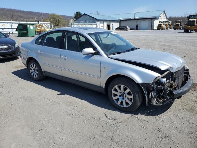 Photo 4 from auction – 2002 VOLKSWAGEN PASSAT GLS with VIN WVWPD63B82P171639