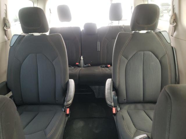 Photo 10 from auction – 2018 CHRYSLER PACIFICA T with VIN 2C4RC1DG9JR148635