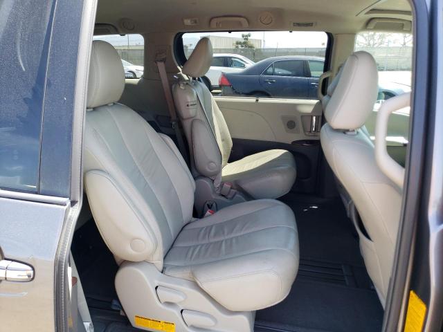 Photo 11 from auction – 2011 TOYOTA SIENNA XLE with VIN 5TDYK3DCXBS081589