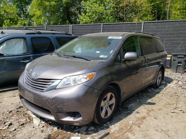 TOYOTA SIENNA LE 2017 with VIN 5TDKZ3DC7HS868946 - Photo from auction