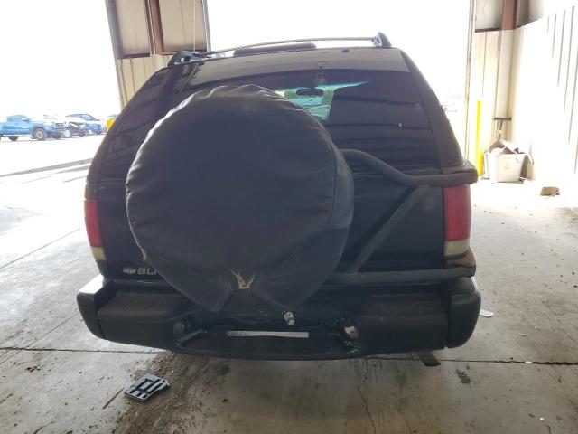 Photo 6 from auction – 2002 CHEVROLET BLAZER with VIN 1GNCT18W02K230669
