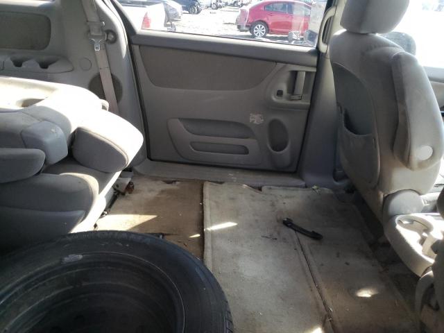 Photo 11 from auction – 2005 TOYOTA SIENNA LE with VIN 5TDBA23C05S032085