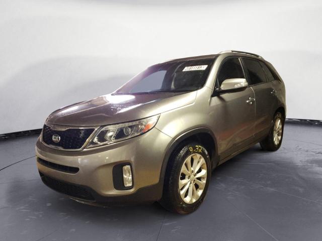 KIA SORENTO EX 2015 with VIN 5XYKU4A78FG645398 - Photo from auction