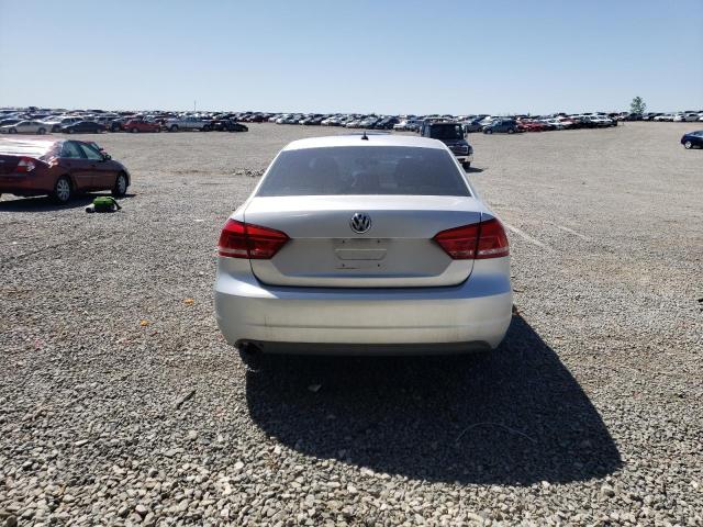 Photo 6 from auction – 2012 VOLKSWAGEN PASSAT S with VIN 1VWAP7A35CC057294