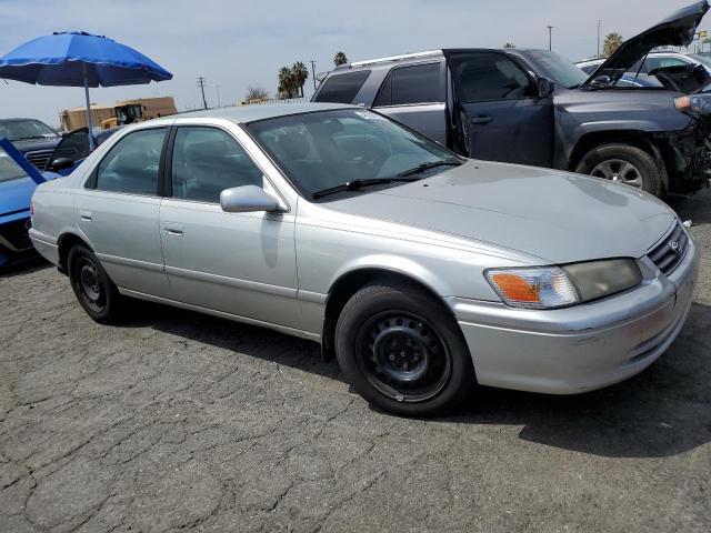 Photo 4 from auction – 2001 TOYOTA CAMRY CE with VIN JT2BG22K110545195