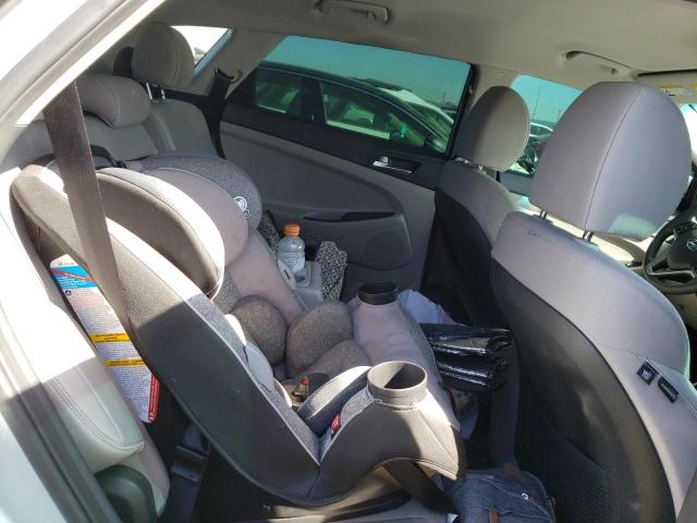 Photo 10 from auction – 2019 HYUNDAI TUCSON SE with VIN KM8J2CA45KU066035