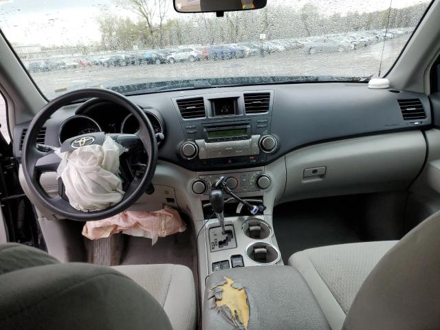 Photo 8 from auction – 2010 TOYOTA HIGHLANDER with VIN 5TDBK3EH6AS021968