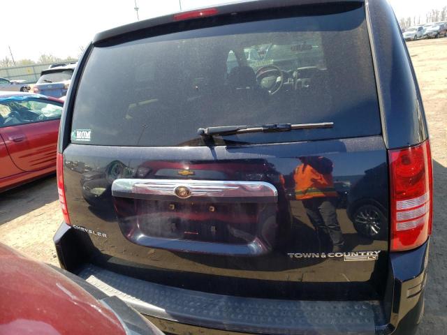Photo 6 from auction – 2010 CHRYSLER TOWN & COU with VIN 2A4RR2D11AR375201