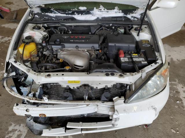 Photo 11 from auction – 2004 TOYOTA CAMRY LE with VIN JTDBE32K540269126