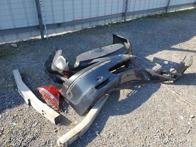 Photo 12 from auction – 2005 ACURA RL with VIN JH4KB16575C016681