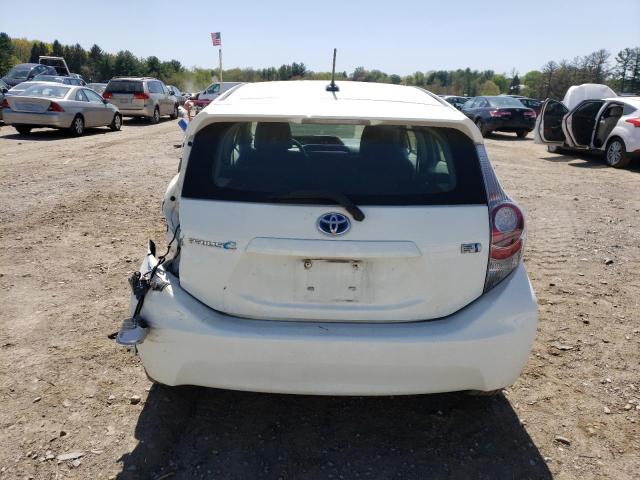 Photo 6 from auction – 2013 TOYOTA PRIUS C with VIN JTDKDTB32D1047505