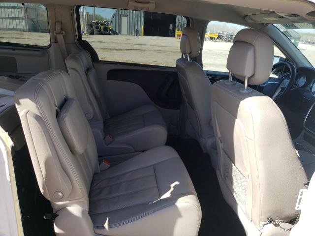 Photo 10 from auction – 2013 CHRYSLER TOWN & COU with VIN 2C4RC1CGXDR509974