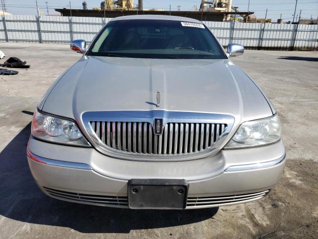 Photo 5 from auction – 2009 LINCOLN TOWN CAR S with VIN 2LNHM85V09X618097