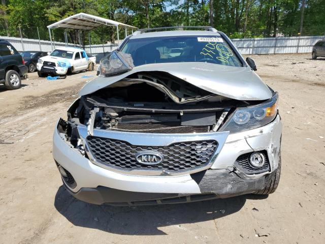 Photo 5 from auction – 2013 KIA SORENTO EX with VIN 5XYKU4A65DG330076