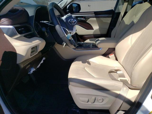Photo 7 from auction – 2022 TOYOTA HIGHLANDER with VIN 5TDDZRBH1NS205930