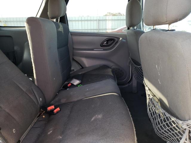 Photo 11 from auction – 2002 FORD ESCAPE XLT with VIN 1FMYU03182KA15781