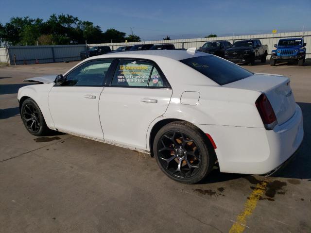 Photo 2 from auction – 2019 CHRYSLER 300 S with VIN 2C3CCABG3KH660718