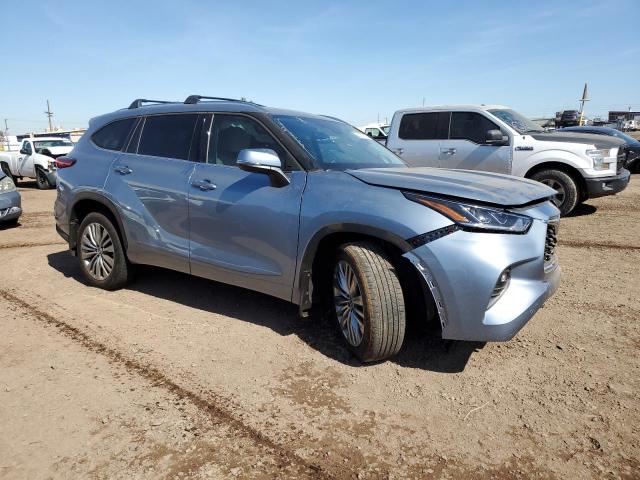 Photo 4 from auction – 2023 TOYOTA HIGHLANDER with VIN 5TDFARAH5PS018534