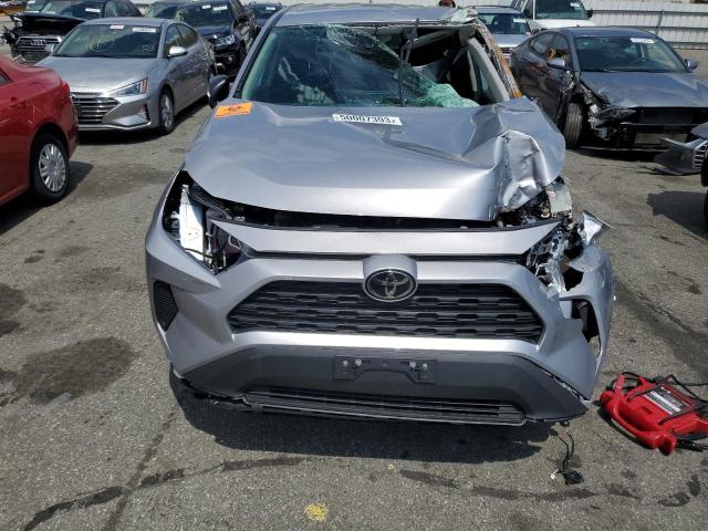 Photo 5 from auction – 2022 TOYOTA RAV4 LE with VIN 2T3F1RFV4NC268665