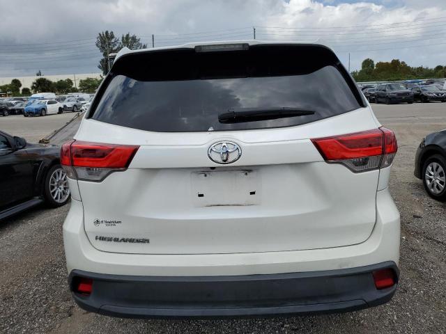 Photo 6 from auction – 2017 TOYOTA HIGHLANDER with VIN 5TDZARFH9HS029480