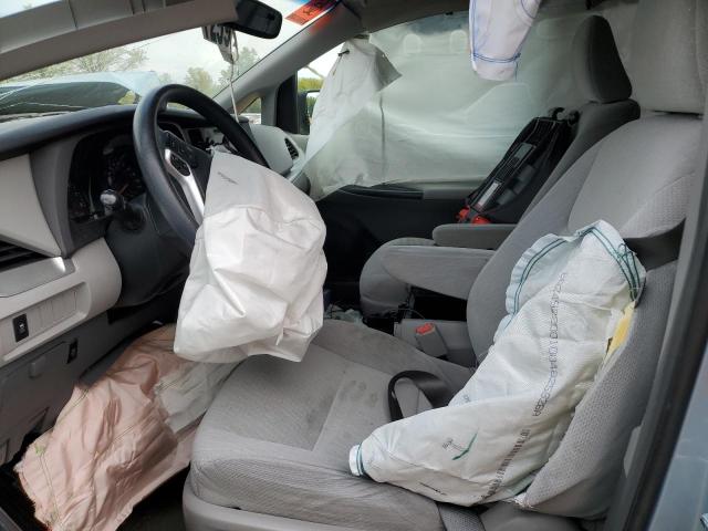 Photo 7 from auction – 2016 TOYOTA SIENNA LE with VIN 5TDKK3DC9GS691738