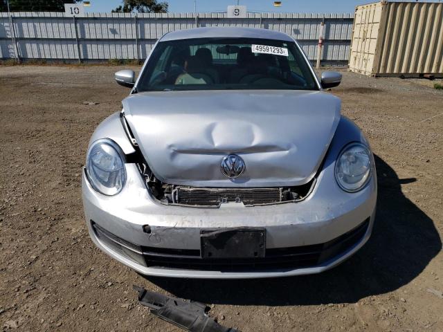 Photo 5 from auction – 2015 VOLKSWAGEN BEETLE 1.8 with VIN 3VWF17AT3FM603987