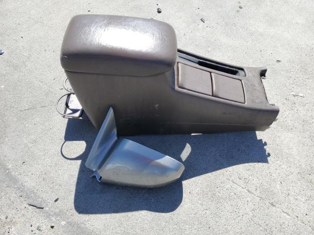Photo 12 from auction – 2000 TOYOTA CAMRY CE with VIN JT2BF22K9Y0249127