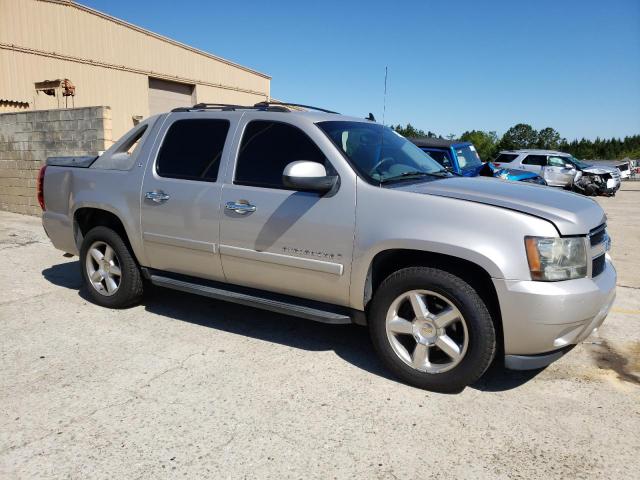 Photo 4 from auction – 2007 CHEVROLET AVALANCHE with VIN 3GNEC12J77G122330
