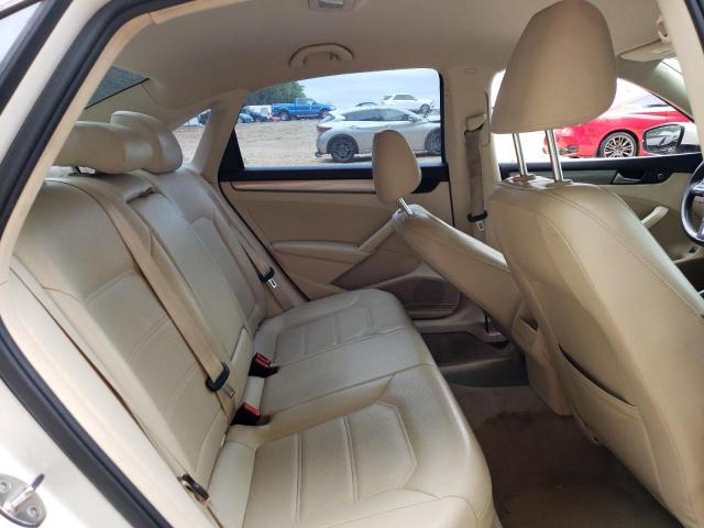 Photo 10 from auction – 2015 VOLKSWAGEN PASSAT S with VIN 1VWAT7A36FC115378