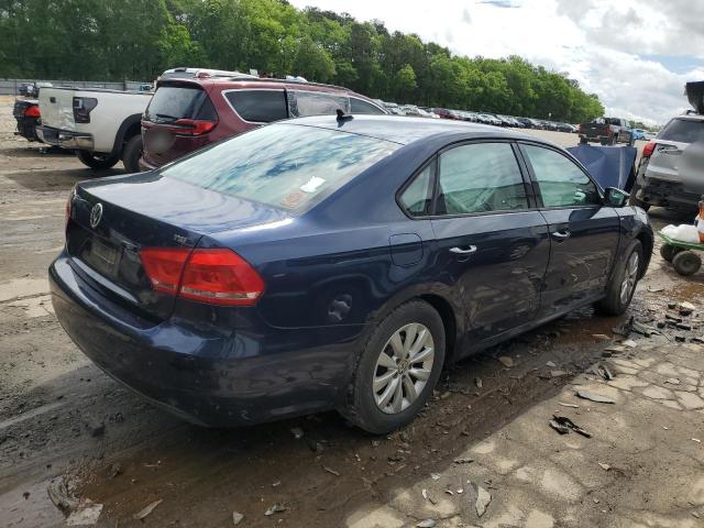 Photo 3 from auction – 2015 VOLKSWAGEN PASSAT S with VIN 1VWAT7A38FC052302