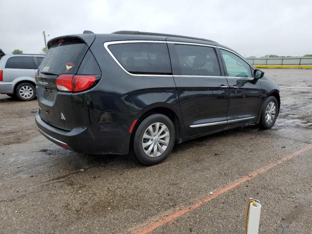 Photo 3 from auction – 2017 CHRYSLER PACIFICA T with VIN 2C4RC1BG5HR655044
