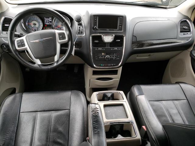 Photo 8 from auction – 2015 CHRYSLER TOWN & COU with VIN 2C4RC1BG0FR617377