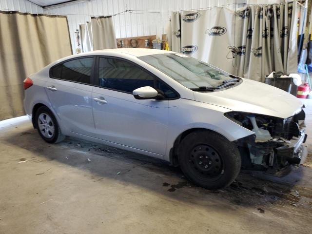 Photo 4 from auction – 2016 KIA FORTE LX with VIN KNAFK4A68G5601052