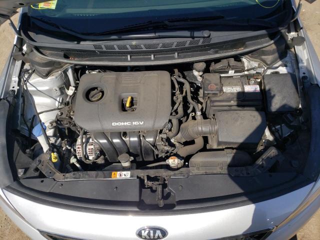 Photo 11 from auction – 2017 KIA FORTE LX with VIN 3KPFK4A79HE060059