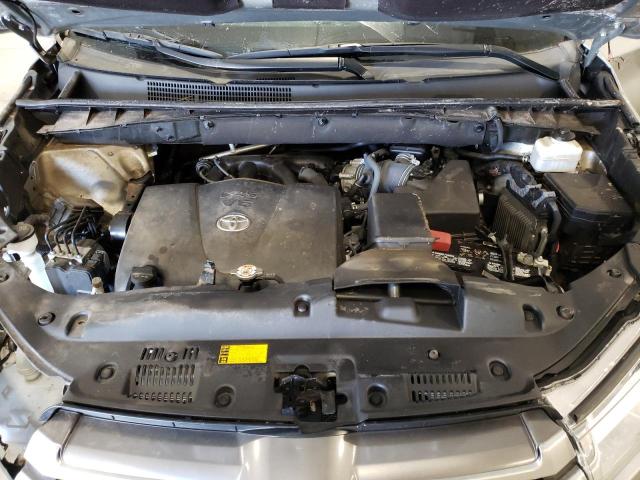 Photo 12 from auction – 2019 TOYOTA HIGHLANDER with VIN 5TDBZRFHXKS958045