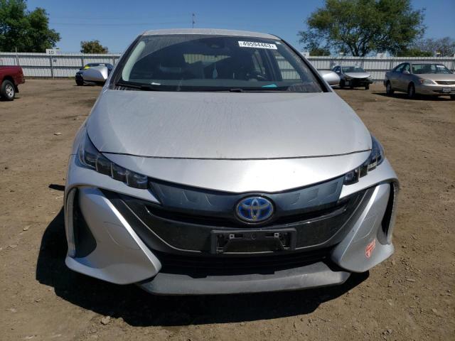 Photo 5 from auction – 2017 TOYOTA PRIUS PRIM with VIN JTDKARFP2H3058362