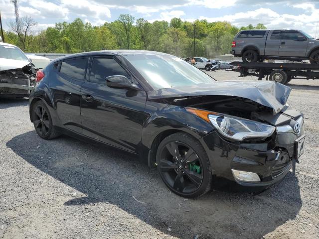 Photo 4 from auction – 2016 HYUNDAI VELOSTER with VIN KMHTC6AD6GU300052