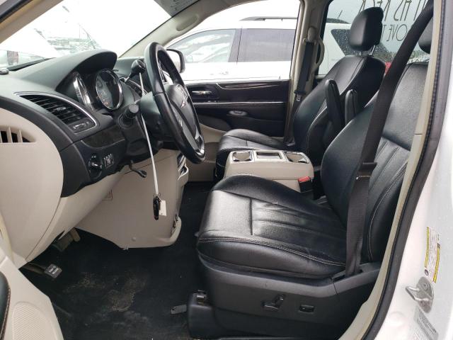 Photo 7 from auction – 2015 CHRYSLER TOWN & COU with VIN 2C4RC1BG9FR571130