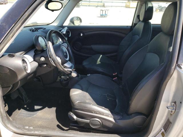 Photo 7 from auction – 2007 MINI COOPER with VIN WMWMF335X7TT52324