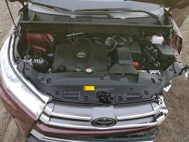 Photo 12 from auction – 2018 TOYOTA HIGHLANDER with VIN 5TDJZRFH9JS803755