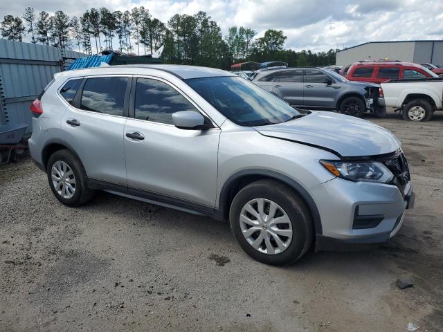 Photo 4 from auction – 2017 NISSAN ROGUE S with VIN KNMAT2MV1HP574199